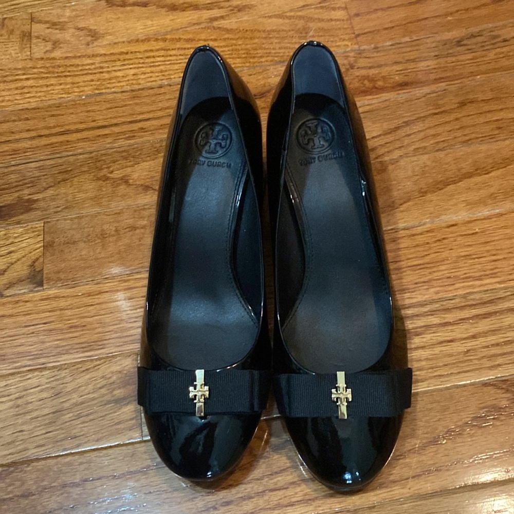 Tory Burch Trudy pump heels